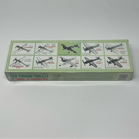 GUILLOWS Supermarine Spitfire MK-1 Flying 1976 Model Kit New Sealed - Picture 2 of 4